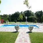 Alojamento de Acomodação e Pequeno-almoço Lorelei Adults Only Gyenesdiás