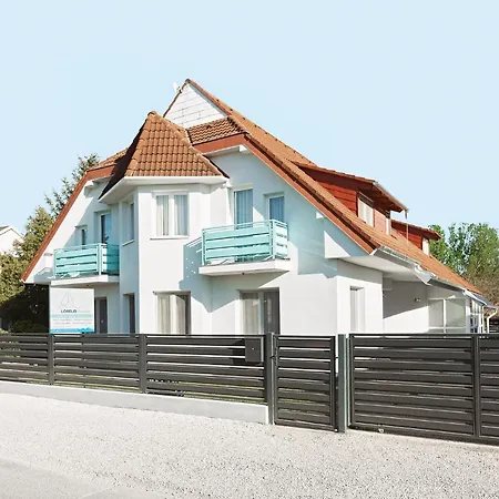 Lorelei Adults Only גיינסדיאס