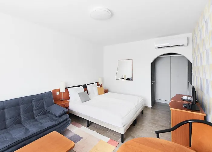 Lorelei Adults Only فندق مبيت وإفطار 4*