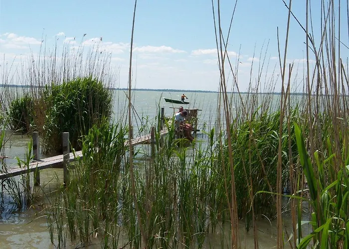 Lorelei Adults Only Gyenesdiás