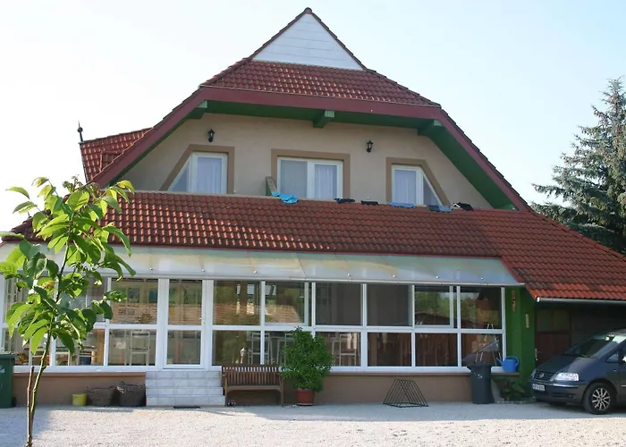 Lorelei Adults Only 4*